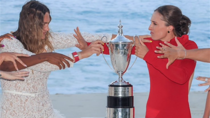 Sabalenka sau Swiatek?! Martina Navratilova a prezis cine va termina anul 2023 pe locul 1 WTA