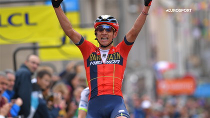 Teuns overspurtede de andre og tog sejren på anden etape af Criterium Dauphiné