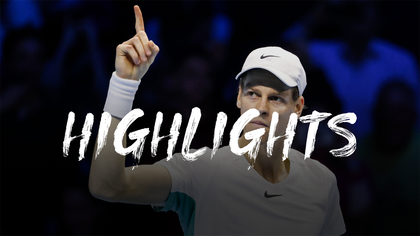 ATP Finals | Sinner helpt Djokovic naar laatste vier na boeiend gevecht tegen Rune