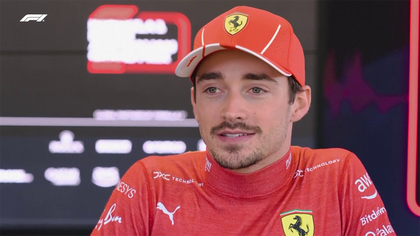Leclerc: "Sainz si è meritato la vittoria, weekend super per la Ferrari"