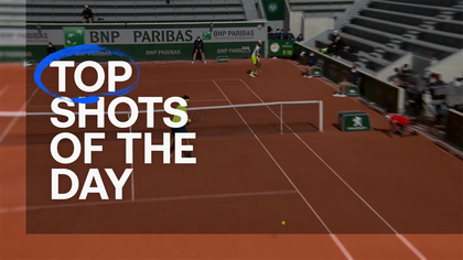 Shots of the Day - Cuevas and Muguruza wow Roland Garros crowds