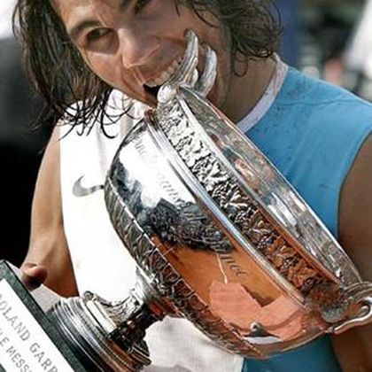 RAFAEL NADAL RAFA SIGNED ROLAND GARROS FRENCH OPEN MINI TROPHY US  AUSTRALIAN BAS