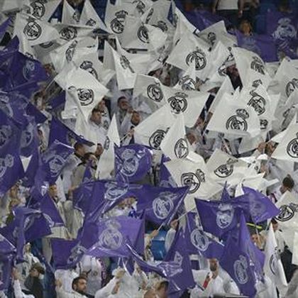 El cántico racista de algunos aficionados del Madrid antes del partido en Mánchester