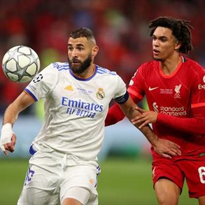 Fekir in liverpool kit store