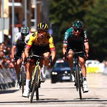 Final 3ª etapa: Roglic calienta motores para la Vuelta y gana en Villarcayo para ser nuevo líder