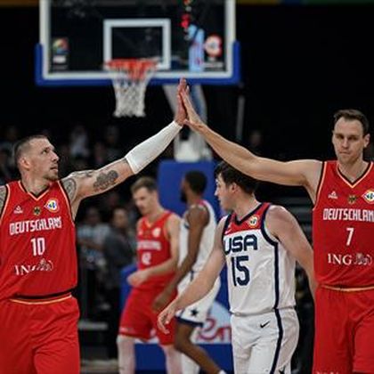 Az USA hősies legyőzésével először döntős Németország a kosárlabda-vb-n