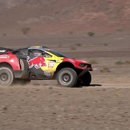 Dakar 2024 | Carlos Sainz op randje van zege na gigantische pechdag Sébastien Loeb