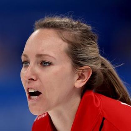Canada remain in control at Women's World Curling Championships