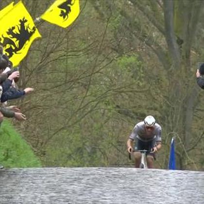 Koppenbergcross újratöltve - Van der Poel támadott, a többiek tolták felfelé