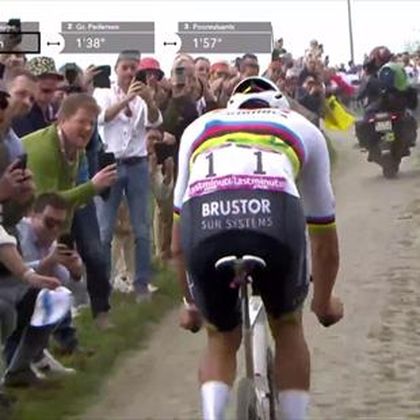 Parijs-Roubaix | Petjesgooier had geen kwaad in de zin - "Ze wil graag alles uitleggen"