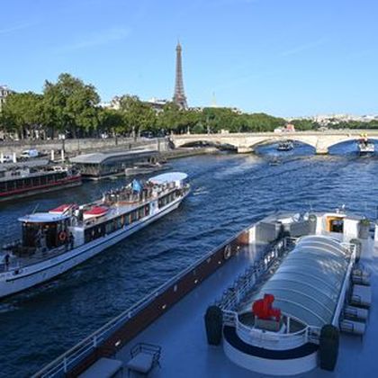 Macron desvela que hay un plan b por seguridad a la inauguración de París 2024 en el Sena