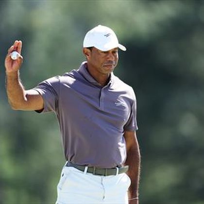 Tiger Woods firma nuevo récord tras pasar el corte en Augusta por 24ª vez