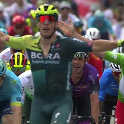 Final 3ª etapa: El 'VAR' da la victoria a Lonardi, velocista del Polti de Contador