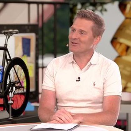 Giro d’Italia | “Die neem je mee voor de rest van je leven” – Bobbie Traksel over zege Olav Kooij