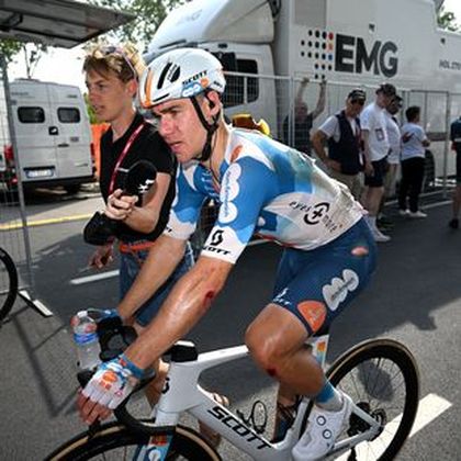 Jakobsen 'really sad' to abandon Giro after Stage 11 crash 