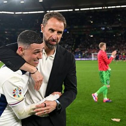 Ferdinand: Foden needs to copy Scholes, who 'demanded the ball'