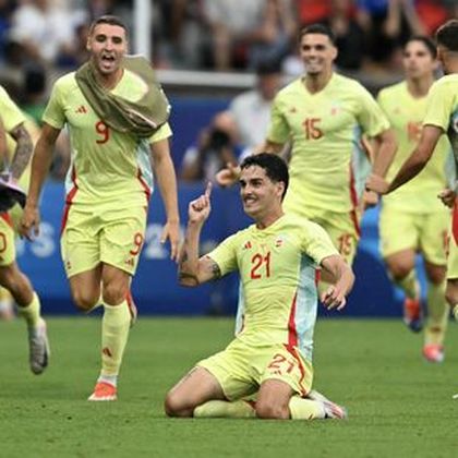 Spain win eight-goal extra time thriller against hosts France to claim men's football gold 