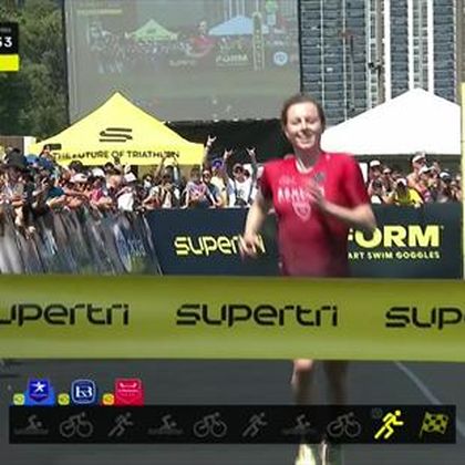 Taylor-Brown holds off Beaugrand for Supertri win in Chicago