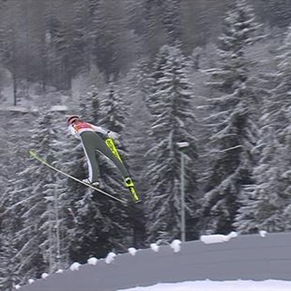 Klingenthal, Marita Kramer domina in entrambi i salti