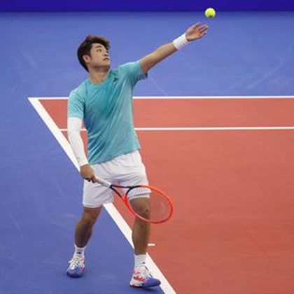 Sose döntőzött még kínai teniszező, most az első kiemelt búcsúztatásával ez is összejött Dallasban