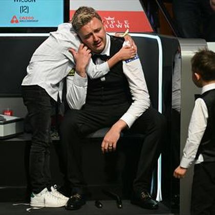 WK Snooker | “Je kunt niet iedereen blij maken” – Kyren Wilson krijgt slecht nieuws van zoon Bailey
