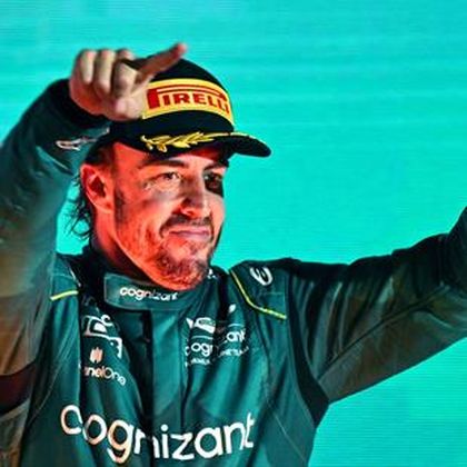 Grand Prix de Bahreïn  Leclerc trahi par son moteur et sonné par