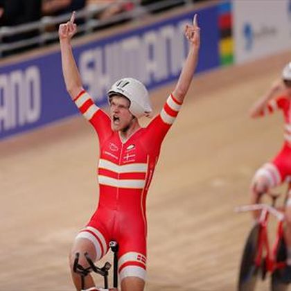 Denmark smash world record again, GB women win silver