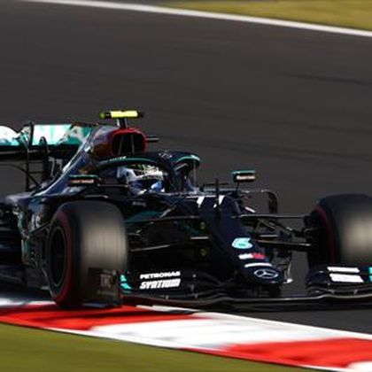 Bottas le birla la 'pole' a Hamilton en Nürburgring; Sainz saldrá décimo