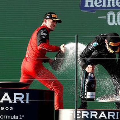 Resumen GP Australia: Alfombra roja para Leclerc, abandono de Sainz y último Alonso