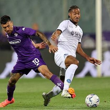 Spettacolo al Franchi: 2-2 tra Fiorentina e Napoli, perle di Biraghi e Kvara