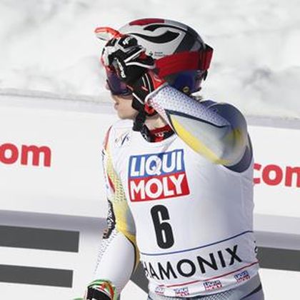 Kristoffersen stylishly overcomes Zenhäusern to win at Chamonix