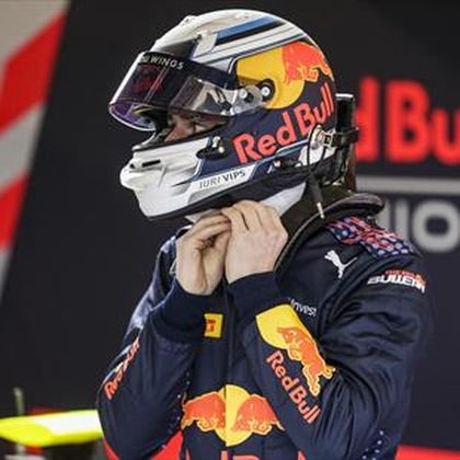 Rasszista beszólás miatt tiltotta el pilótáját a Red Bull