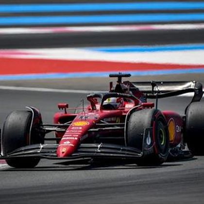 Leclerc legyőzte a két Red Bullt, ő indulhat az első helyről vasárnap