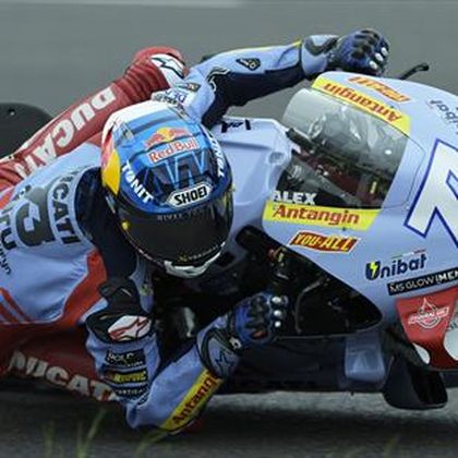 Alex Marquez takes shock maiden pole position despite crash and fire in Argentina qualifying