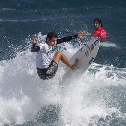 Andy Criere, tercer español clasificado en surf para París 2024