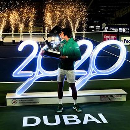 Tennis news - Djokovic saves three match points to set up Dubai final with  Tsitsipas - Eurosport