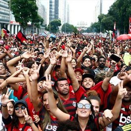 VIDEO | Nebunie în Brazilia după ce Flamengo a câștigat Copa Libertadores și titlul în 24 de ore