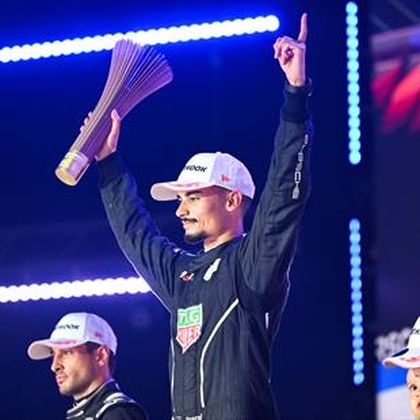 Wehrlein holds off Evans to secure Formula E victory in London