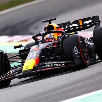 Czwarte w sezonie pole position Verstappena