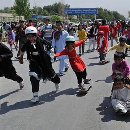 Skateistan, la scuola che regala un futuro ai bimbi afgani