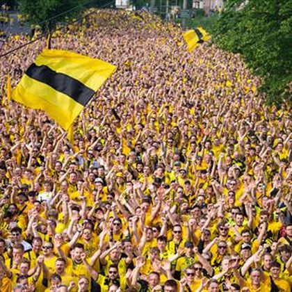VÍDEO | La marea amarilla interminable del Dortmund en su semifinal histórica ante el PSG