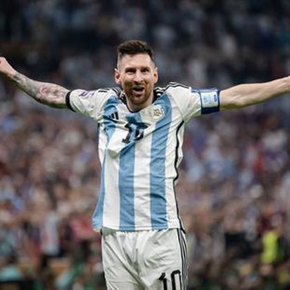 7,8 millions de dollars aux enchères pour les maillots de Messi