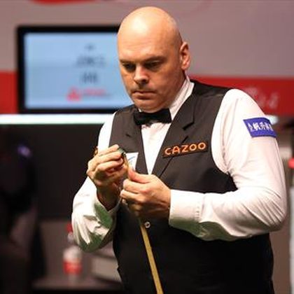 Bingham and Jones locked together after tense second session of semi-final