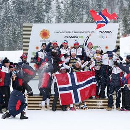 Norway stun Sweden in women's relay to take gold