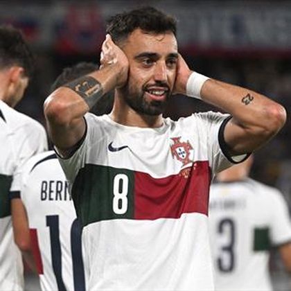 Porto, 03/29/2022 - The Portugal team received North Macedonia tonight, at  EstÃdio do Dragão, in the final of the Play-Off for Access to the 2022  Qatar World Cup Nuno Mendes and Kostadinov (