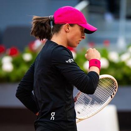 Swiatek cruises past Cirstea to reach last 16 as she eyes maiden Madrid title
