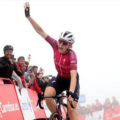 Vollering győzött a legendás Covadongán, Van Vleutené a Vuelta összetettje