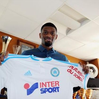 Maillot arsenal hotsell intersport