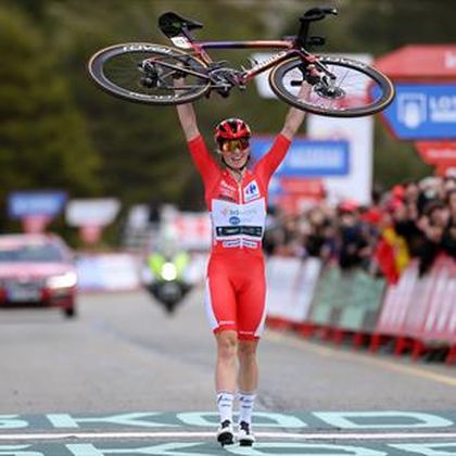 Vollering wins first Vuelta Femenina title after Stage 8 victory