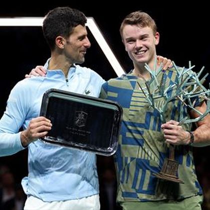 ATP Parijs | Rune zorgt voor enorme stunt en verslaat recordkampioen Djokovic in finale